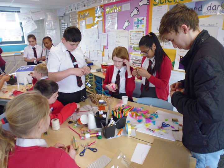 ArtLab faciliator Ben working with group